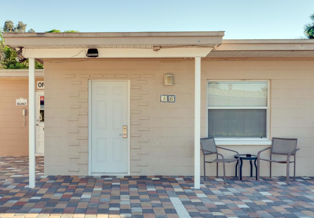 Fountain Cottages Innフォートマイヤーズ エクステリア 写真